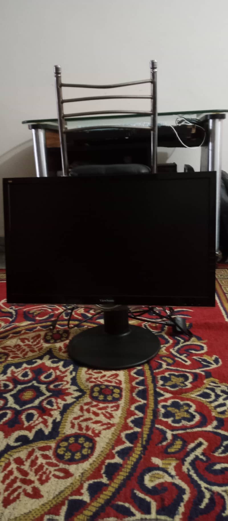 24 inch monitor new condition 0