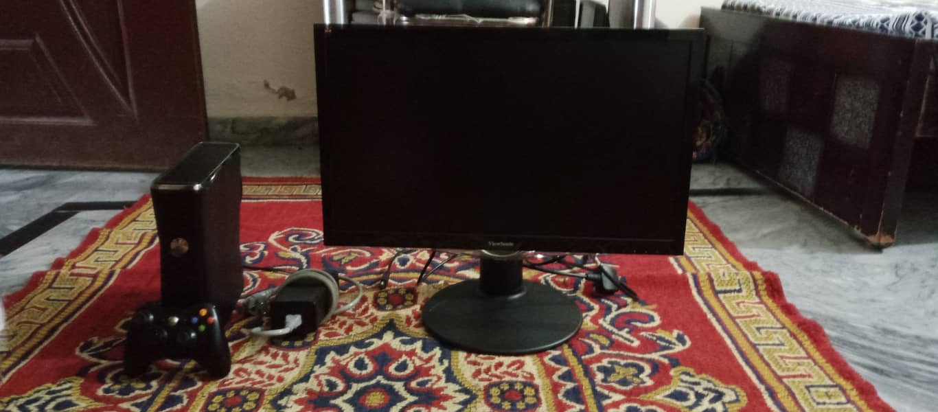 24 inch monitor new condition 3