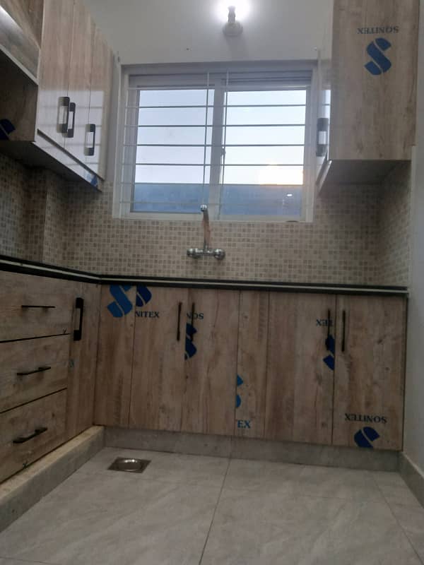 3 Marla Slightly Used House Available For Rent In AL Kabir Town Phase-2 4