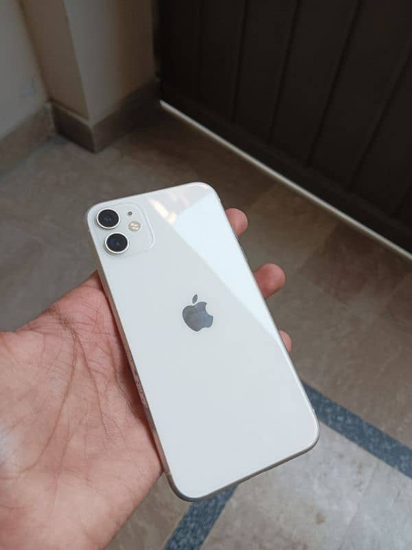 iPhone 11 iCloud locked 0