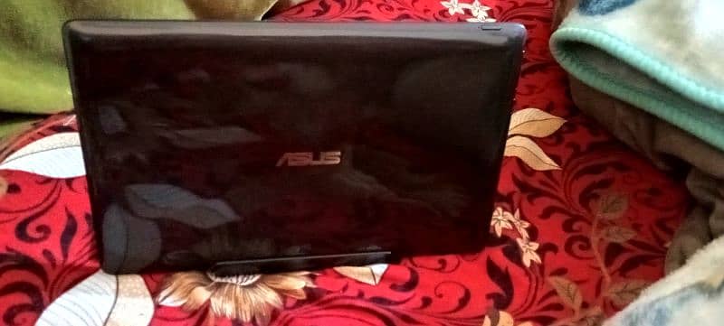 Mini laptop urgent sale 2