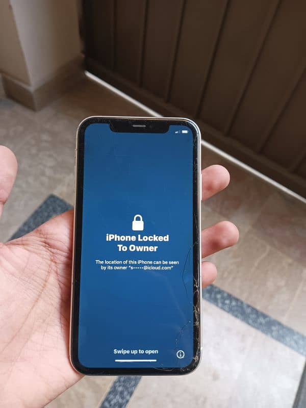 iPhone 11 iCloud locked 5