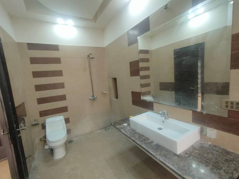 One Kanal House Available For Rent In DHA Phase 06 4