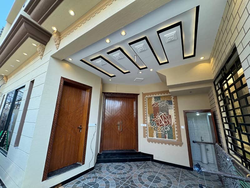 5 Marla Corner Spanish Beautiful House For Sale in Bismillah Housing Scheme 1