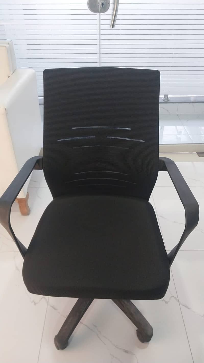 Office Chairs (quantity 150) 1