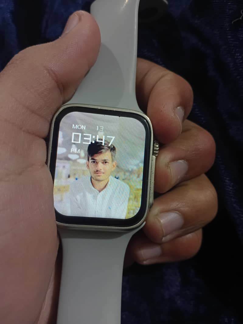 Smart watch 1