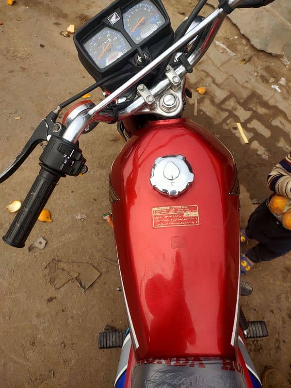 Honda125 2023model totally Genuine 5