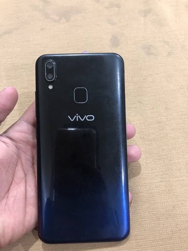 Vivo y91 64 GB Pta proved 5