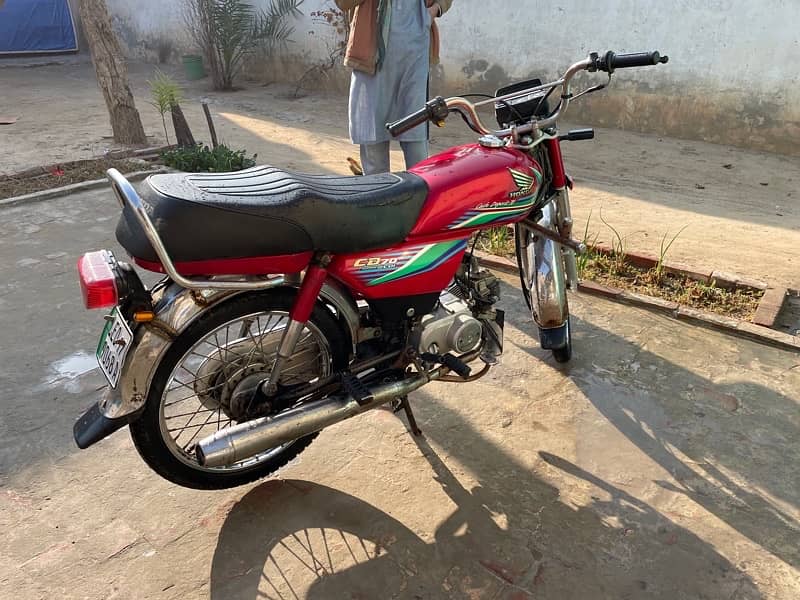 Honda CD70 2017 2