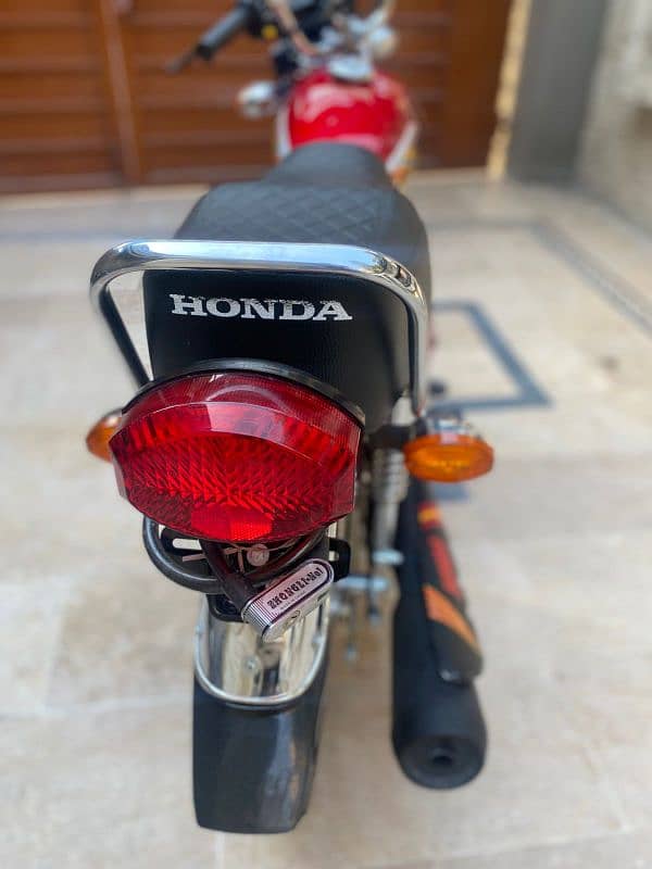 Honda 125 8