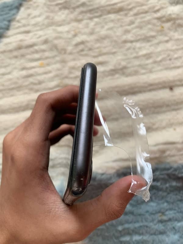 IPhone 11 Complete Box Factory Non Pta 4