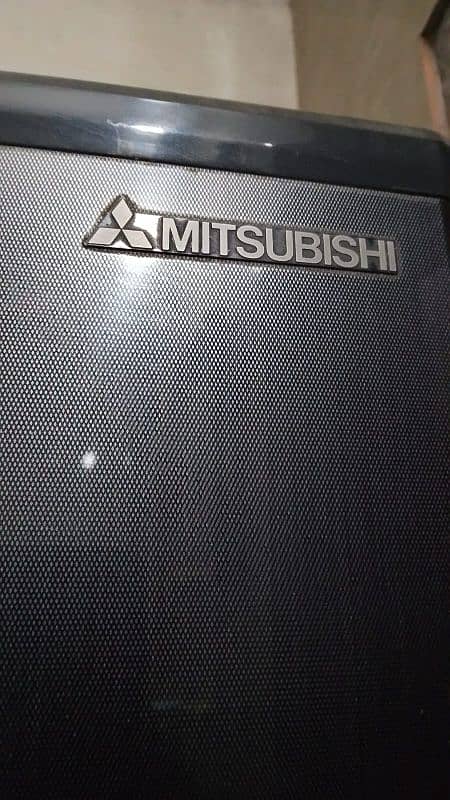 Mitsubishi Refrigerator MR-F51G-SB-ML Shiny Black 1