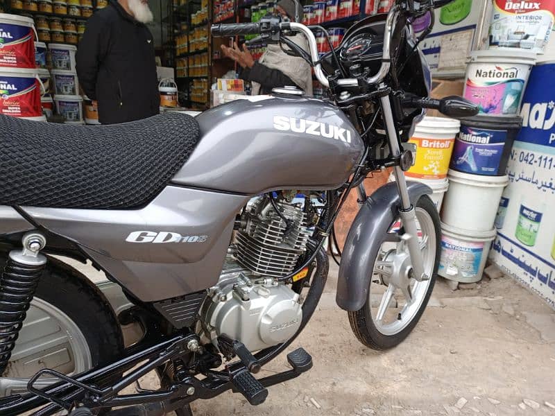 Suzuki gd 110s 1