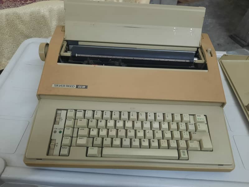 Electric typewriter 2