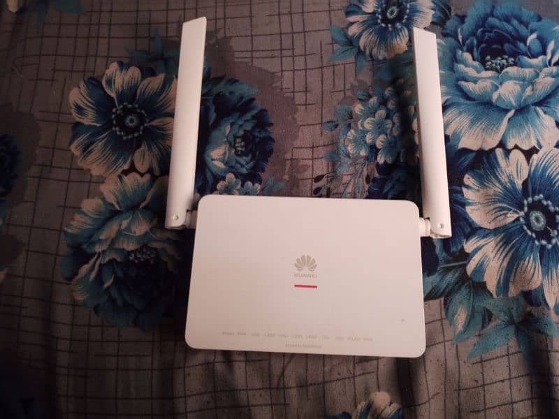 HUAWEI OPTIXSTAR FIBER EPON ROUTER 0