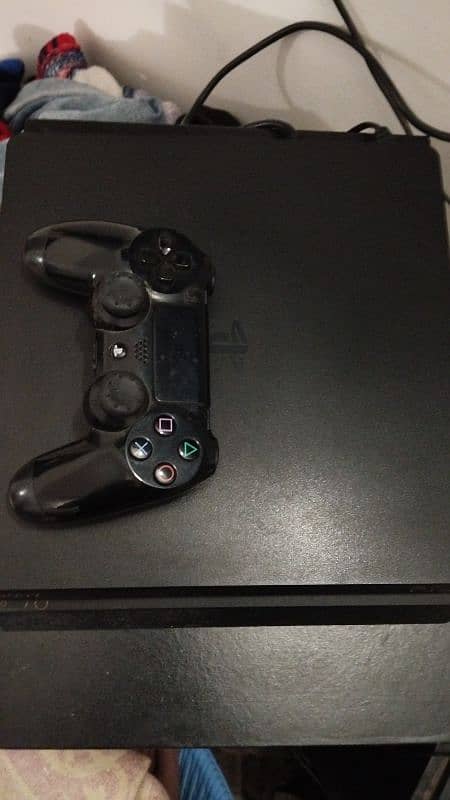 PS 4 Slim 500GB 0