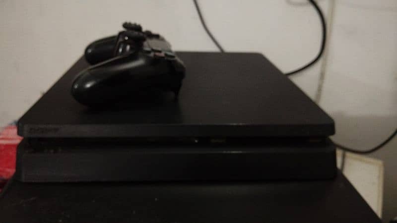 PS 4 Slim 500GB 1