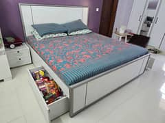 King Size Bed (6 x 6.5) With Mattress & Side Table - White Color