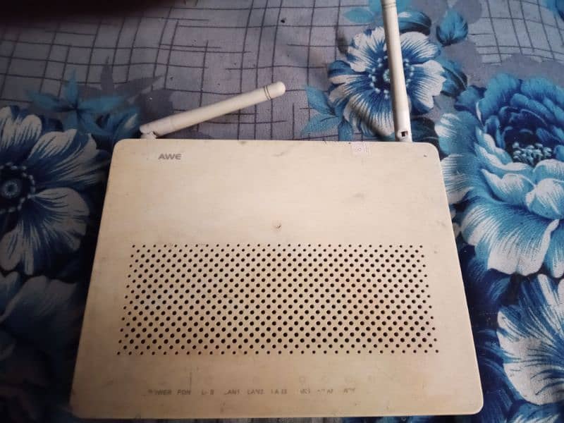 HUAWEI ECHOLIFE 8345R EPON/GPON FIBER ROUTER FOR SELL 1