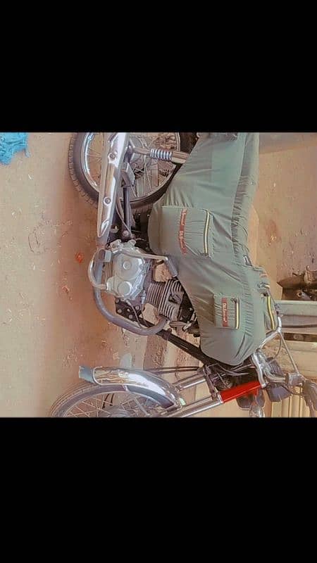 Honda 125 karachi namder 2