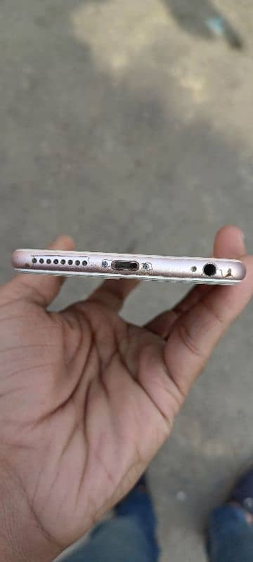 Iphone 6s+ 128gb pta approved finger print OK urgent sale need cash 2