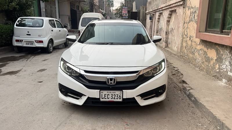 Honda Civic VTi Oriel Prosmatec 2019 1