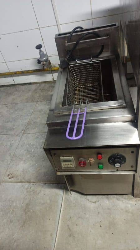 Single Fryer 1