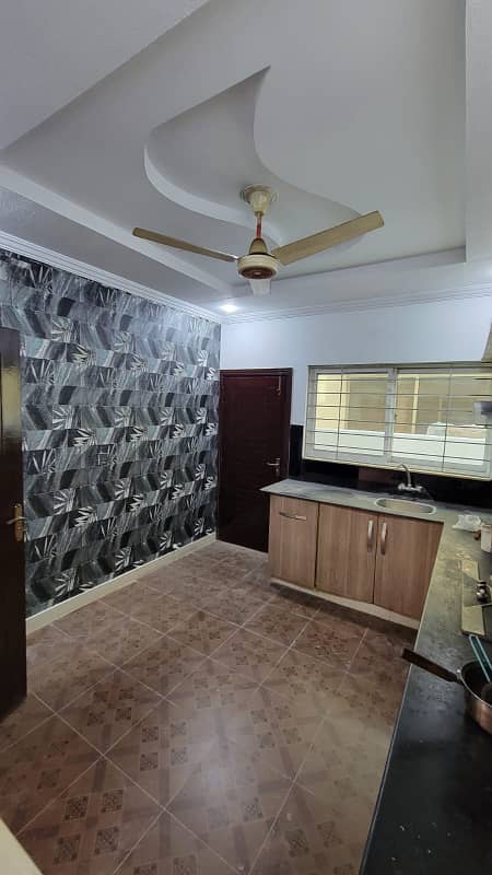 10 Marla basement house 5 bedroom phase 4 bahria town Rawalpindi 1