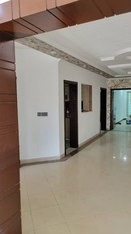 10 Marla basement house 5 bedroom phase 4 bahria town Rawalpindi 5