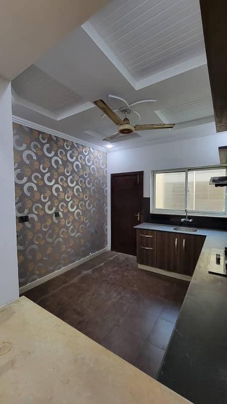 10 Marla basement house 5 bedroom phase 4 bahria town Rawalpindi 11