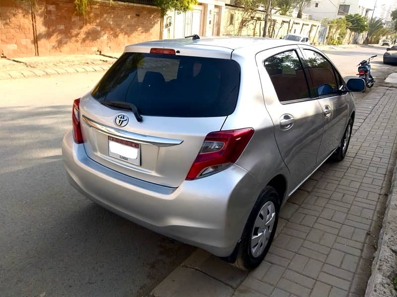 Toyota Vitz 2015 2