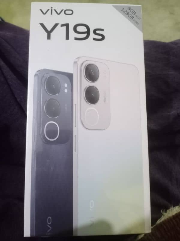 vivo y19s 6gb 128 gb box pak hai 0