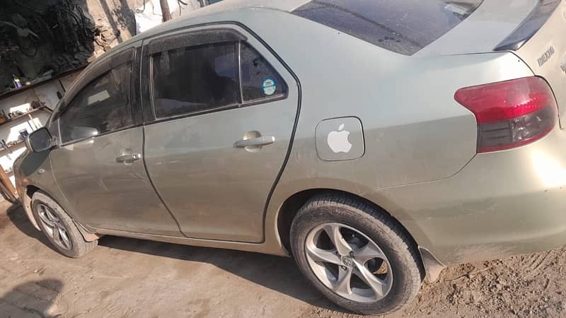 Toyota Belta 2012 4