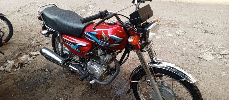 Honda 125 2024 Karachi 7