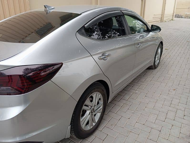 Hyundai Elantra GLS 13