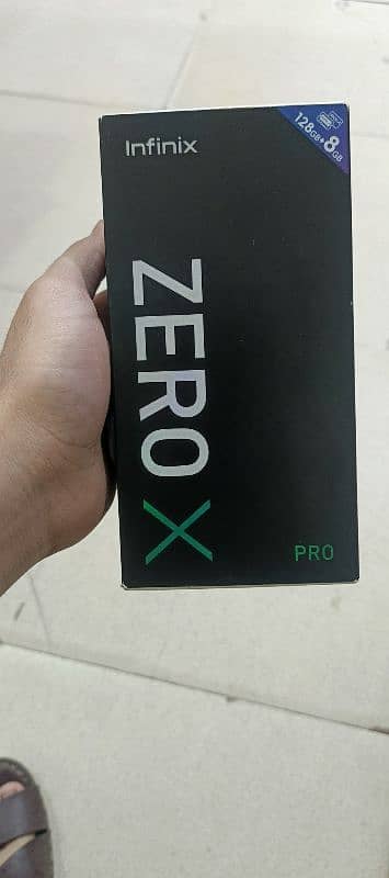 urgent sale Infinix zero x pro 10