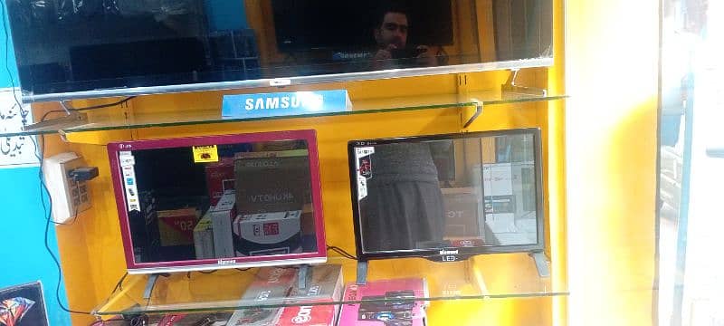 Zahid electronics liaqat Chowk sahiwal 9