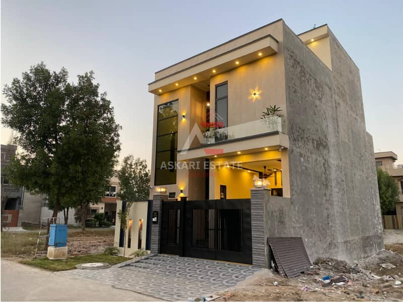 5 MARLA BRAND NEW HOUSE AVAILABLE FOR SALE (AT REASONABLE PRICE) IN CITI HOUSING GUJRANWALA 1