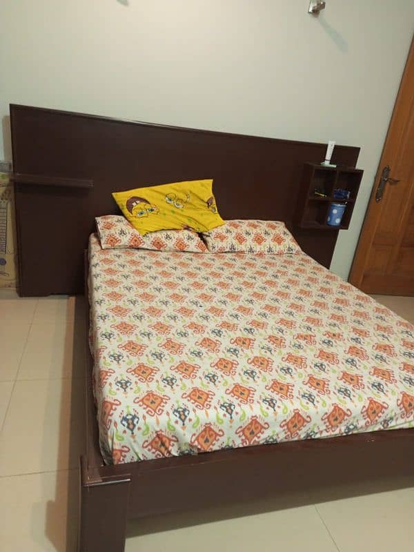 Designer Bed in new condition without Mattress 4