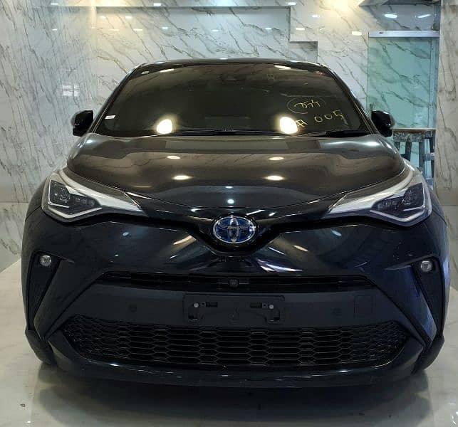 Toyota C-HR 2020 4