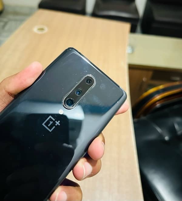 OnePlus 8 2