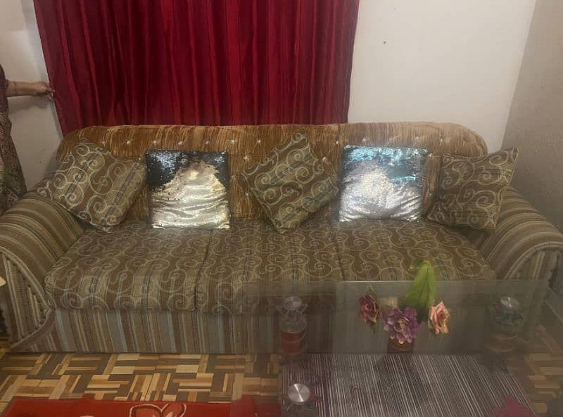 Sofa set 0