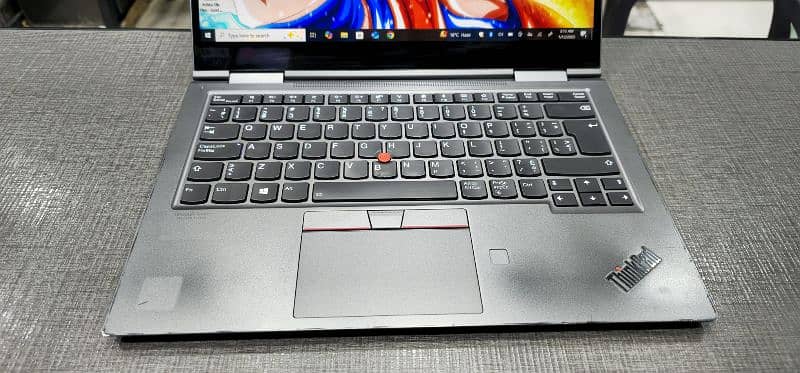 Lenovo yoga X1 Core i7 8th Generation Touch x360 13