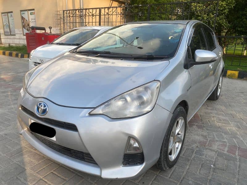 Toyota Aqua 2013 L varient 1