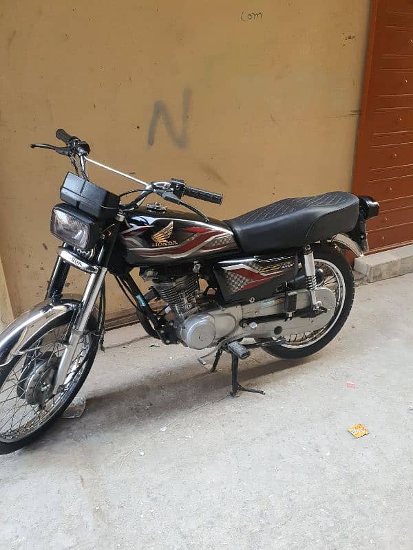 cg 125 2022 model islamabad  number 6