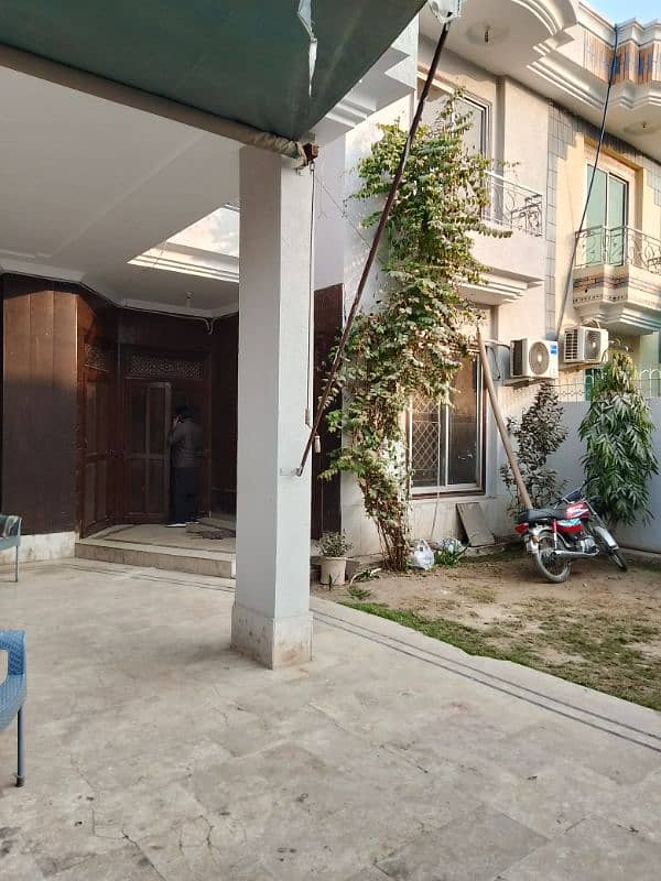 Double Story House Double gate 11 Marla(03277342171) 4