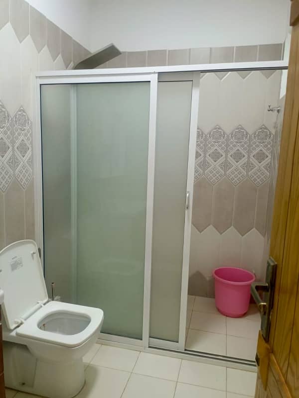 Upper portion 10 marla for rent in phase 2 bahria town rawalpindi 6