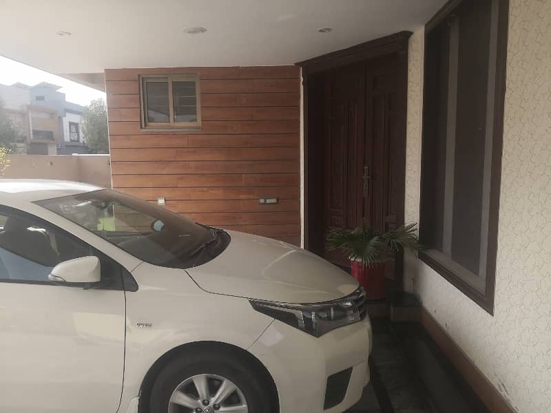 A Beautiful Luxury Ideal Location Like Brand New 20 Marla Upper Portion Available For Rent With Gas In Overseas B Block EE 26