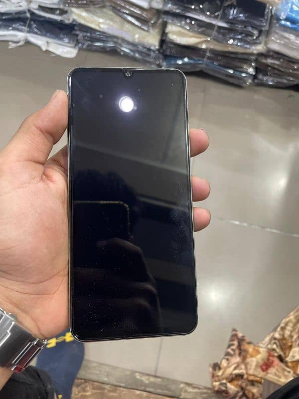 URGENT SALE REALME C63 1