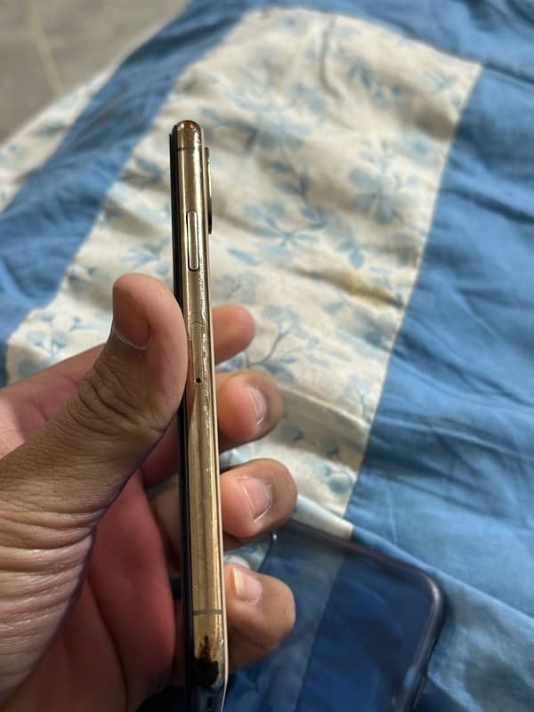 iphone xs non pta factory unlock all ok true tone off 12